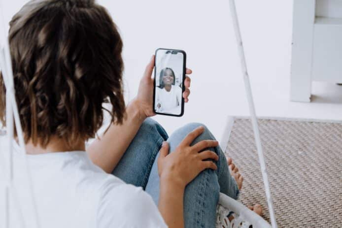 Transcribe FaceTime Calls Automatically on iPhone