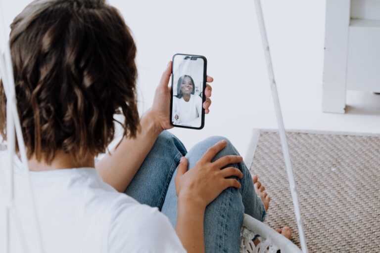 Transcribe FaceTime Calls Automatically on iPhone