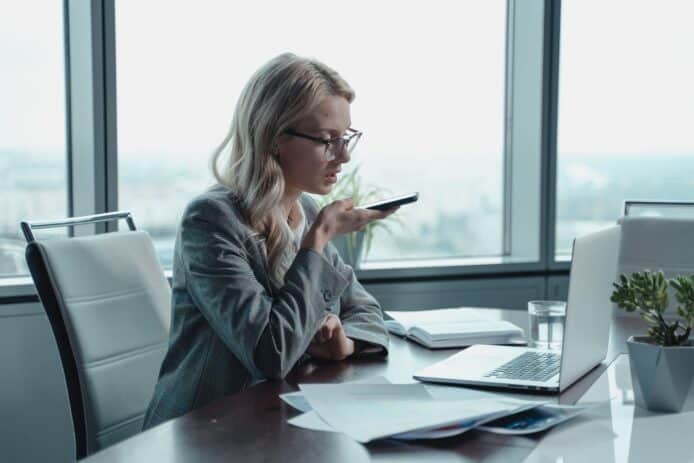 How To Transcribe Voicemail Automatically